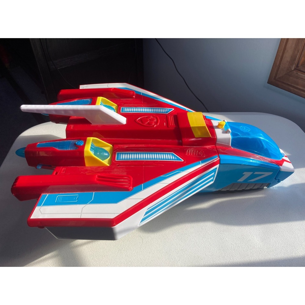 Paw Patrol Super Paws 2 in 1 Transforming Mighty Pup Jet Command Center Vehicle
